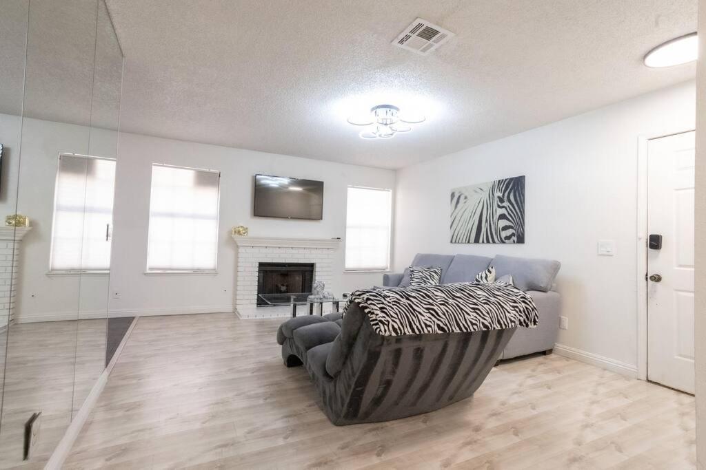 2 Bedroom Close To Las Vegas Strip Exteriör bild